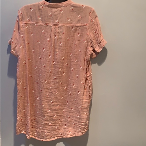 Top - Picture 3 of 3